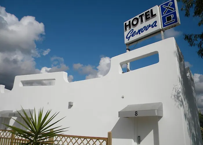 Genova מלון 3*
